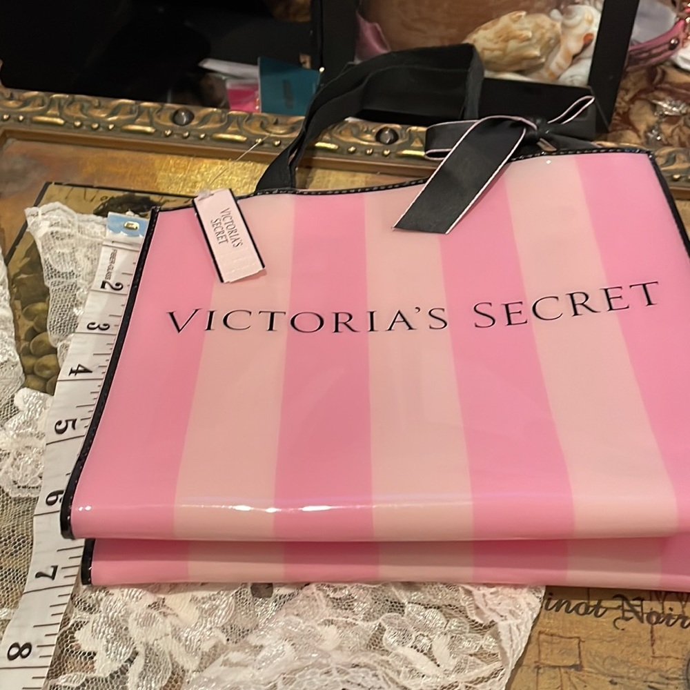 Victoria”s Secret Small Tote - Picture 2 of 9